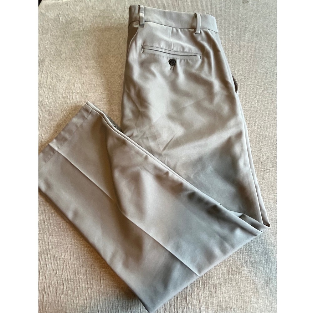 Greg Norman Mens Golf Pants 32x30 Gray Flat Front Performance Trousers W32 L30